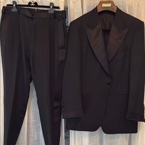 Tom Ford Black Tuxedo Suit